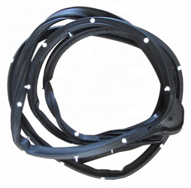 DOOR RUBBER WEATHERSTRIP,FR LH.
